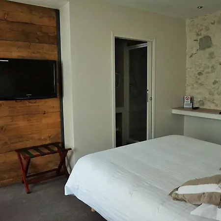 Hotel De La Couronne