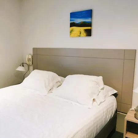 Hotel De La Couronne