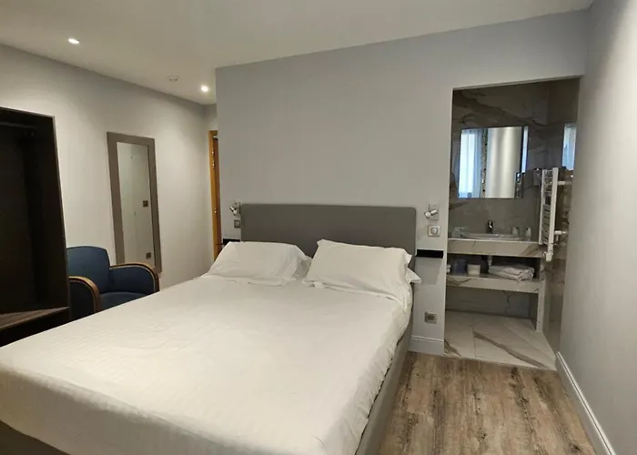 De La Couronne 2* 엑스레뱅