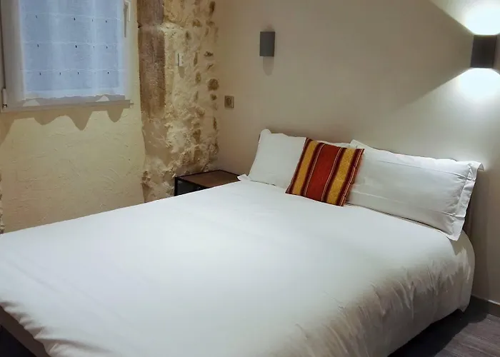 De La Couronne 엑스레뱅