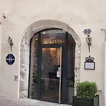 Hotel De La Couronne Aix-les-Bains