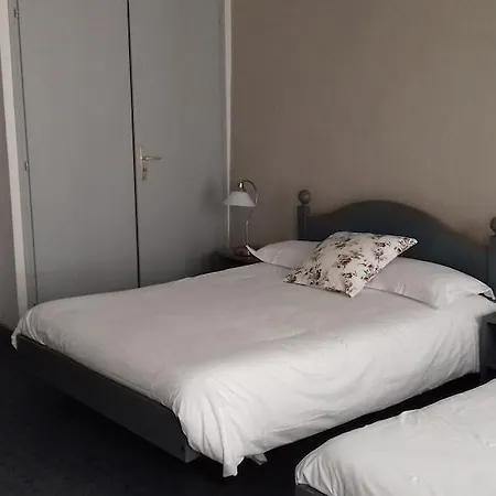 Hotel De La Couronne