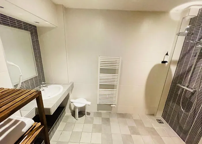 De La Couronne Hotell