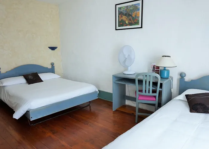 Hotel De La Couronne Aix-les-Bains