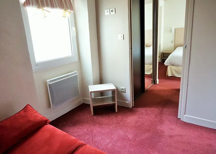 De La Couronne Hotel Aix-les-Bains