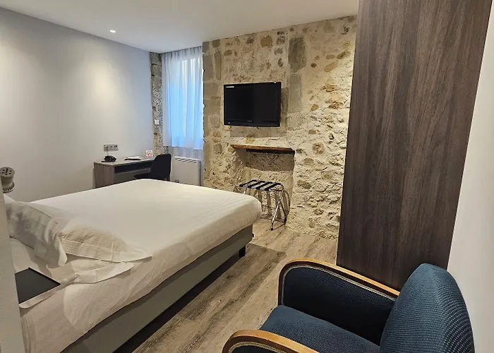 De La Couronne Hotell 2*